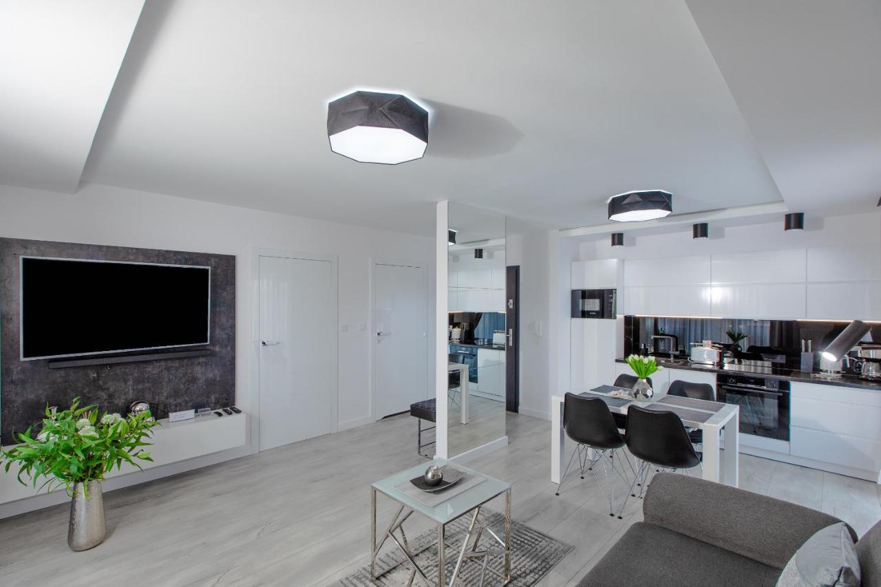 Apartament Linia Komfortu Gardenia Dziwnow Z Widokiem Na Morze Epapartamenty Exteriér fotografie