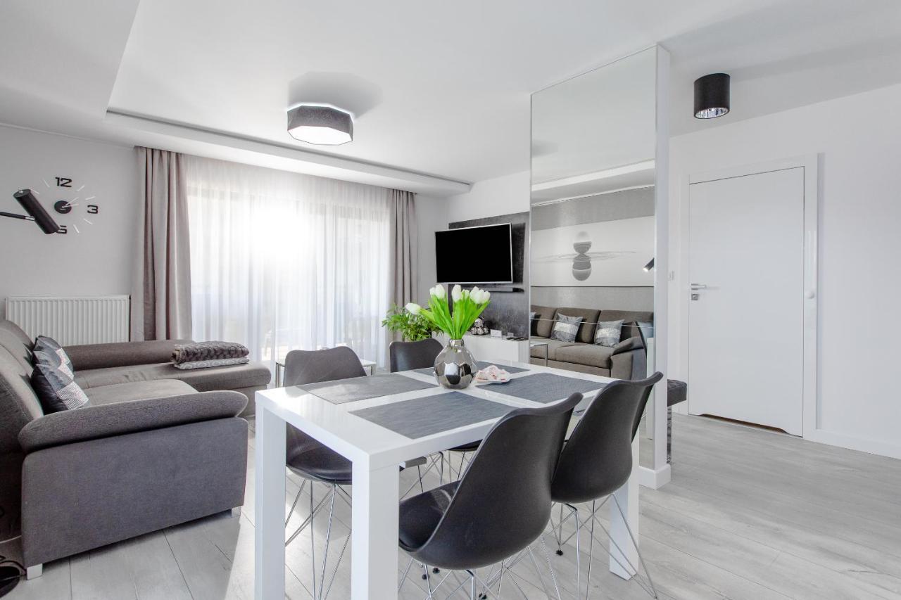 Apartament Linia Komfortu Gardenia Dziwnow Z Widokiem Na Morze Epapartamenty Exteriér fotografie