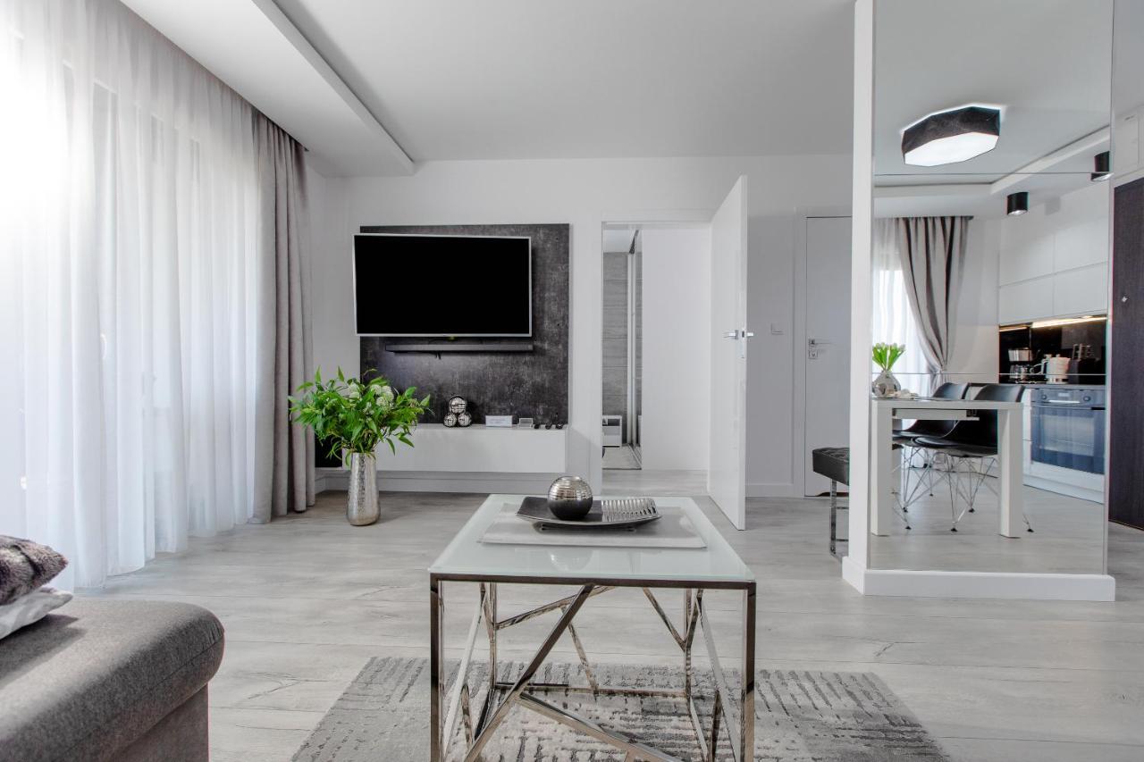 Apartament Linia Komfortu Gardenia Dziwnow Z Widokiem Na Morze Epapartamenty Exteriér fotografie