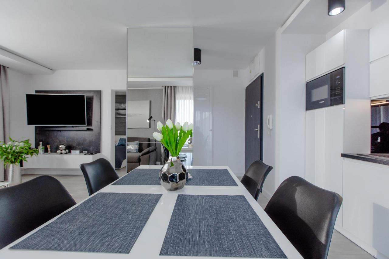 Apartament Linia Komfortu Gardenia Dziwnow Z Widokiem Na Morze Epapartamenty Exteriér fotografie