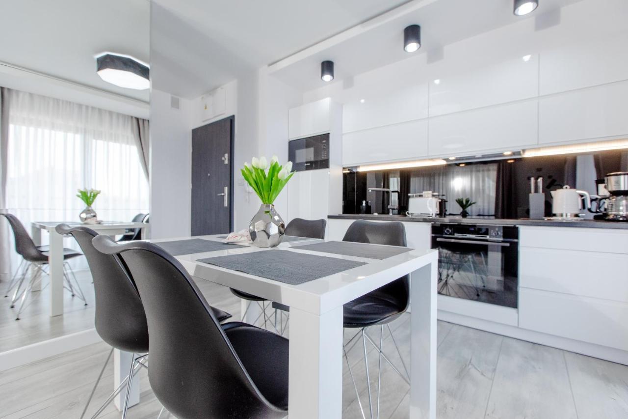 Apartament Linia Komfortu Gardenia Dziwnow Z Widokiem Na Morze Epapartamenty Exteriér fotografie
