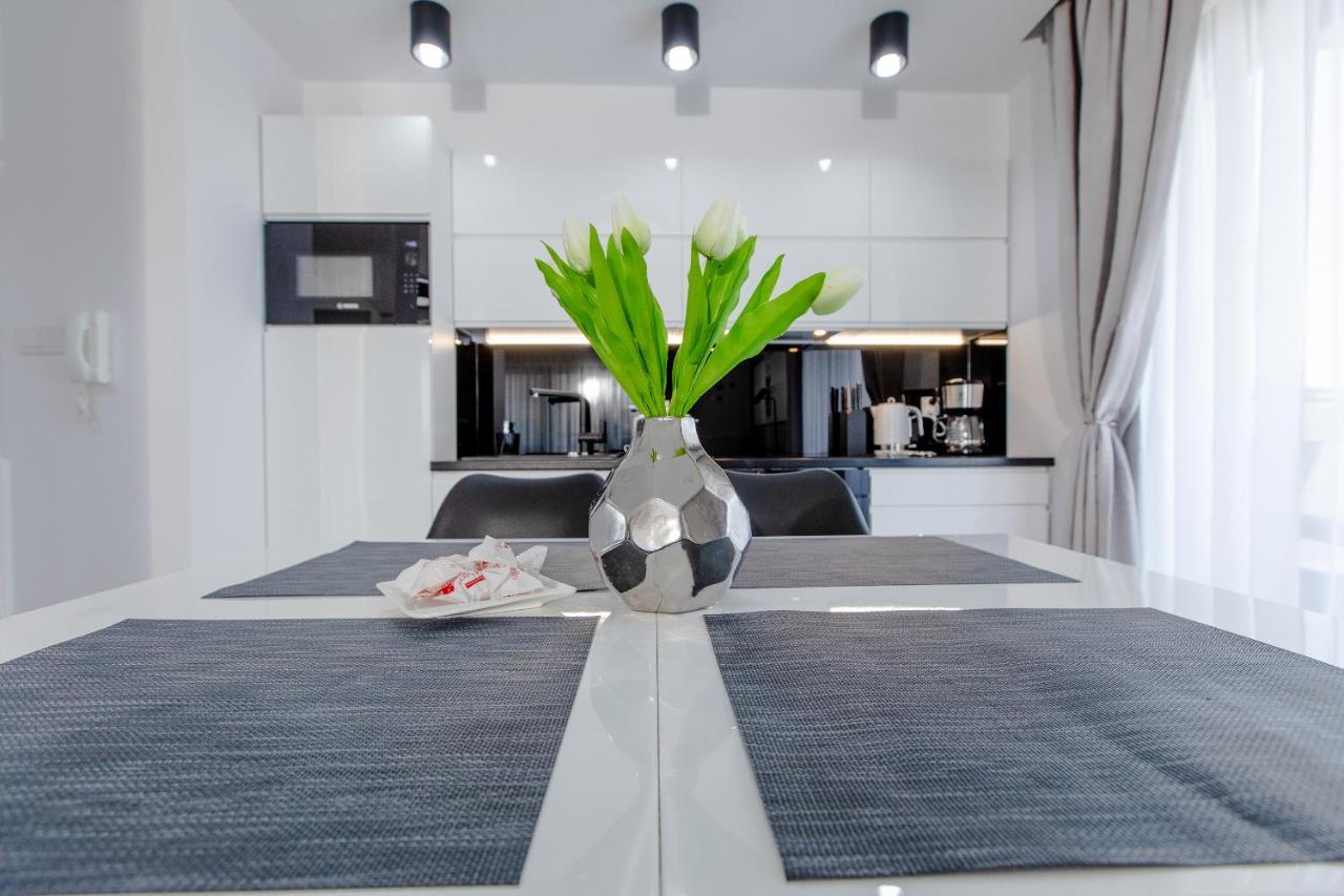Apartament Linia Komfortu Gardenia Dziwnow Z Widokiem Na Morze Epapartamenty Exteriér fotografie